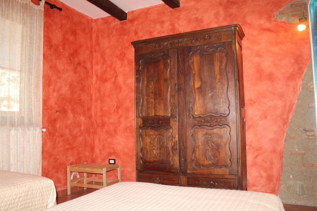 Casa Vacanze Borgo Borghese SantʼAlessio Siculo Habitación foto