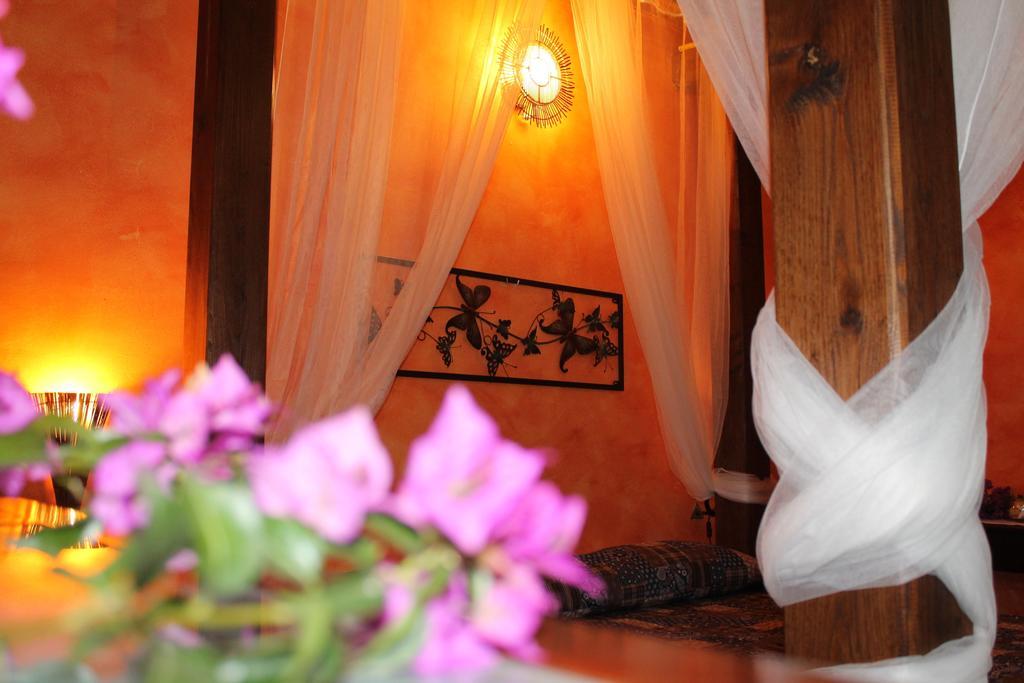 Casa Vacanze Borgo Borghese SantʼAlessio Siculo Habitación foto