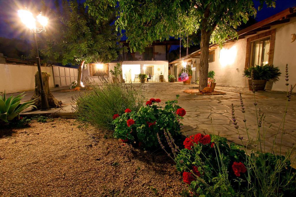 Casa Vacanze Borgo Borghese SantʼAlessio Siculo Exterior foto